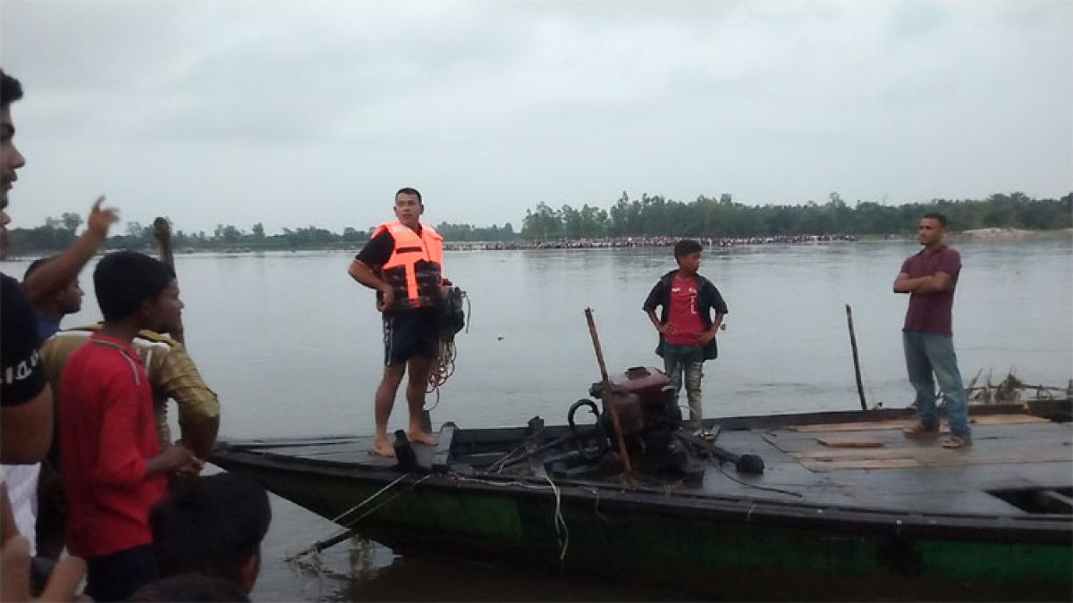 পঞ্চগড়ে নৌকাডুবির ঘটনায় নিহত ২৪, উদ্ধার কাজ অব্যহত